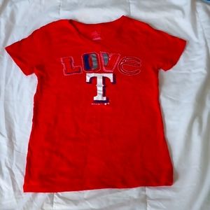 Girls TX Rangers fan shirt with LOVE 💕